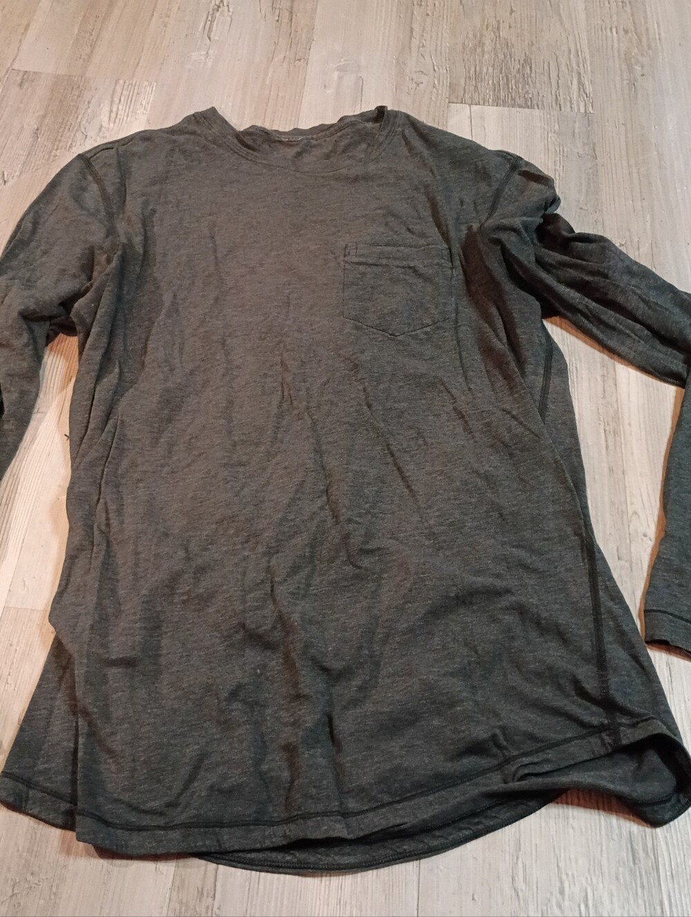 Lululemon - Picture 2 of 6